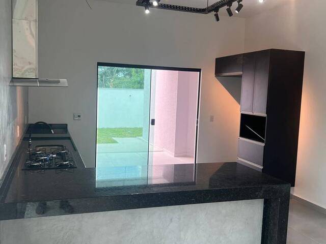 Casa para Venda em Cabo Frio - 3