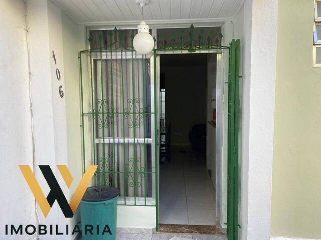 Casa em condomínio para Venda em Cabo Frio - 2
