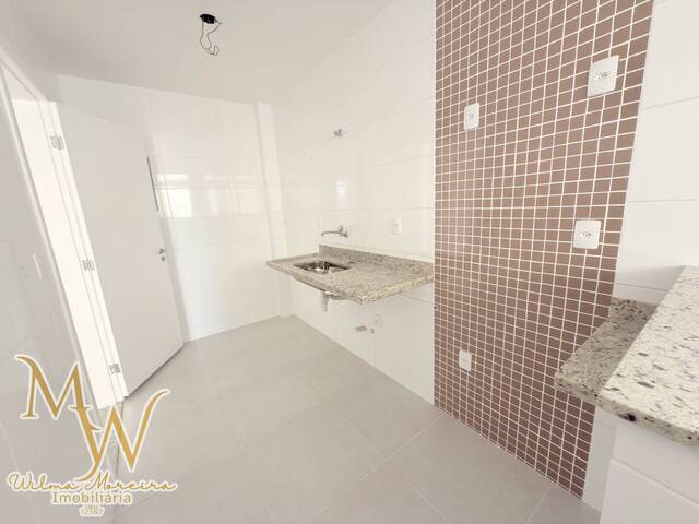 #23 - Apartamento para Venda em Cabo Frio - RJ