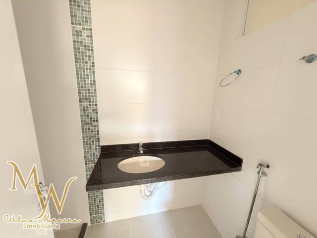 #23 - Apartamento para Venda em Cabo Frio - RJ