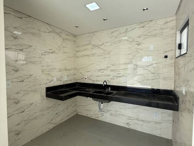 Casa para Venda em Cabo Frio - 2