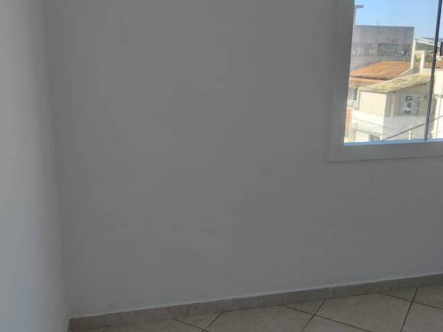 Apartamento para Venda em Cabo Frio - 5
