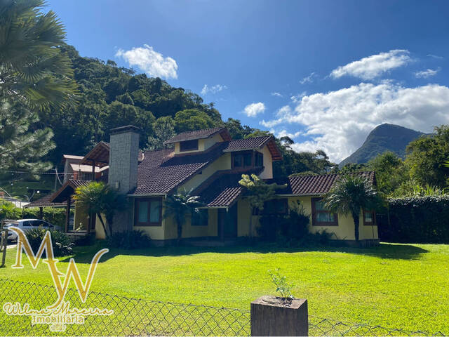 Venda em São Pedro da Serra - Nova Friburgo