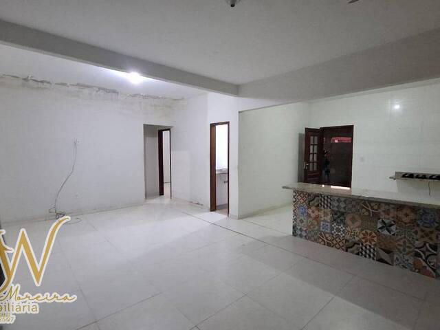 Casa em condomínio para Venda em Cabo Frio - 2