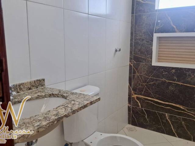 Casa para Venda em Rio das Ostras - 4