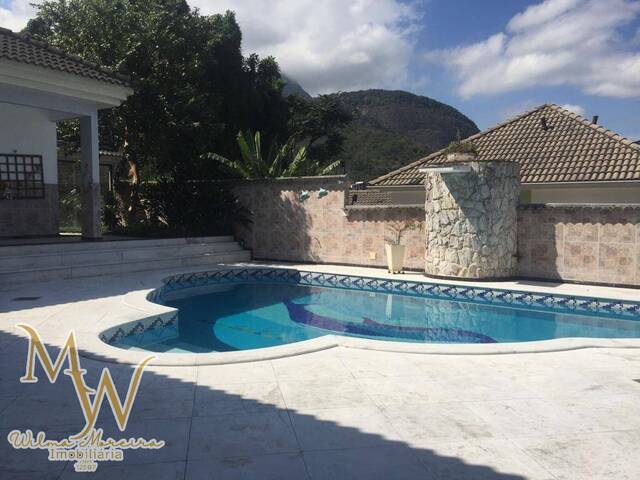 #151 - Casa para Venda em Rio de Janeiro - RJ