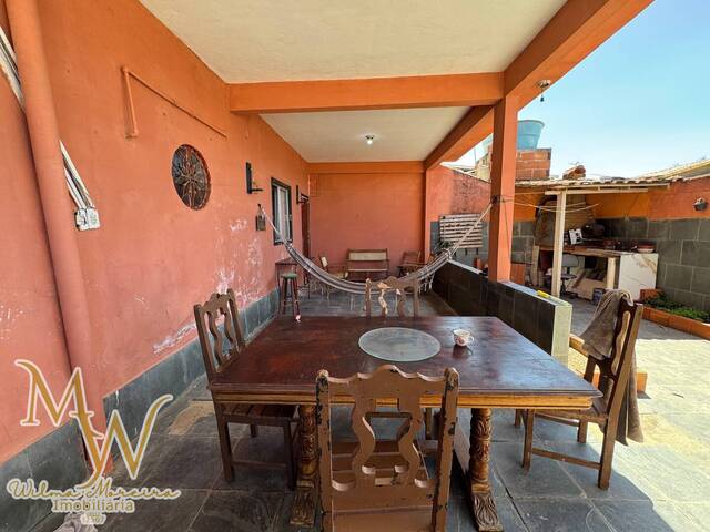 #296 - Casa de Praia para Venda em São Pedro da Aldeia - RJ