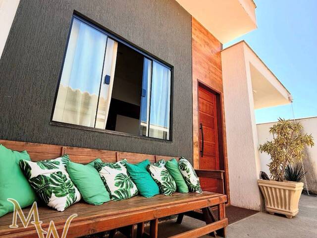 #323 - Casa para Venda em Cabo Frio - RJ