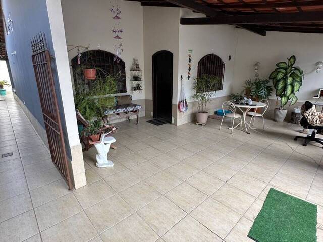 #329 - Casa para Venda em Cabo Frio - RJ