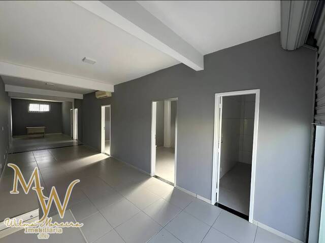 #340 - Sala para Locação em São Pedro da Aldeia - RJ