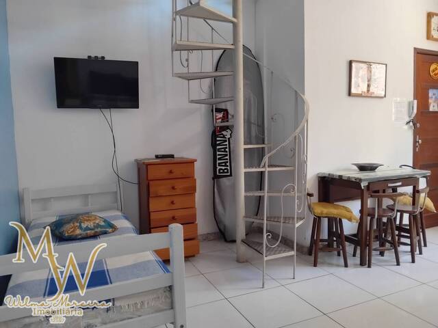 #175 - Apartamento para Venda em Cabo Frio - RJ