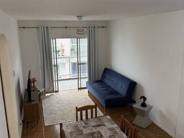 #187 - Apartamento para Venda em Cabo Frio - RJ