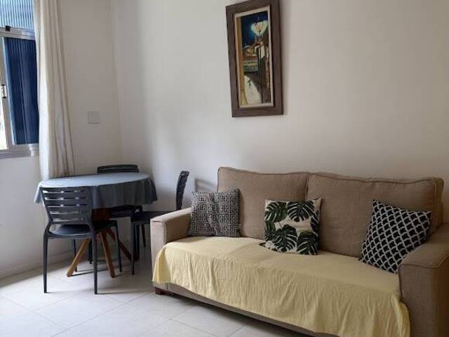 #189 - Apartamento para Venda em Cabo Frio - RJ