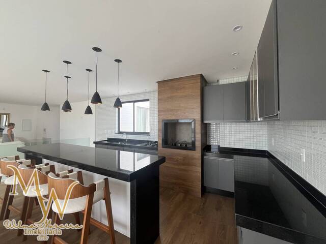 #194 - Cobertura para Venda em Cabo Frio - RJ