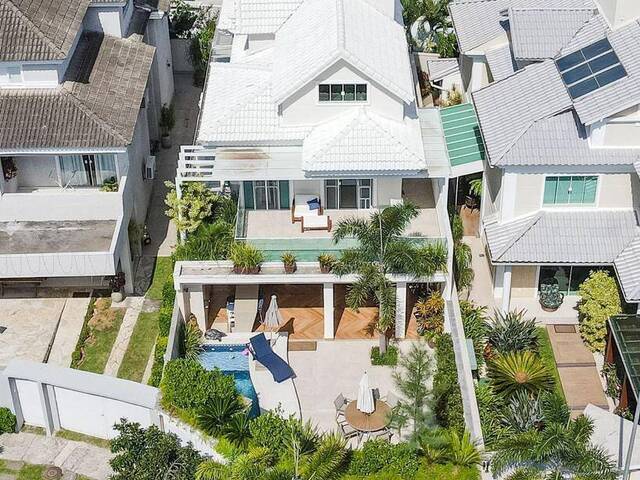 #221 - Casa para Venda em Rio de Janeiro - RJ