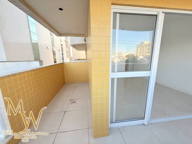 #237 - Apartamento para Venda em Cabo Frio - RJ