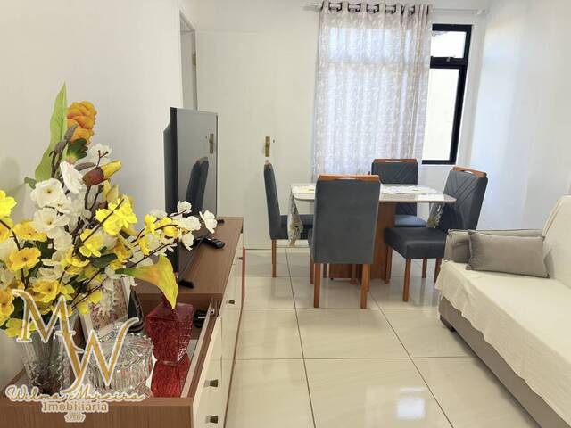 #238 - Apartamento para Venda em Cabo Frio - RJ