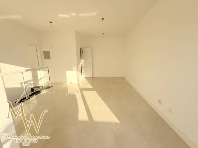 Apartamento para Venda em Cabo Frio - 5