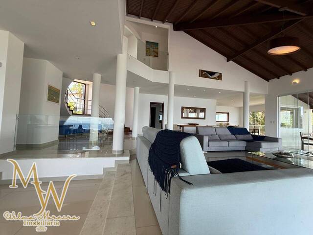 #248 - Apartamento para Venda em Armação dos Búzios - RJ